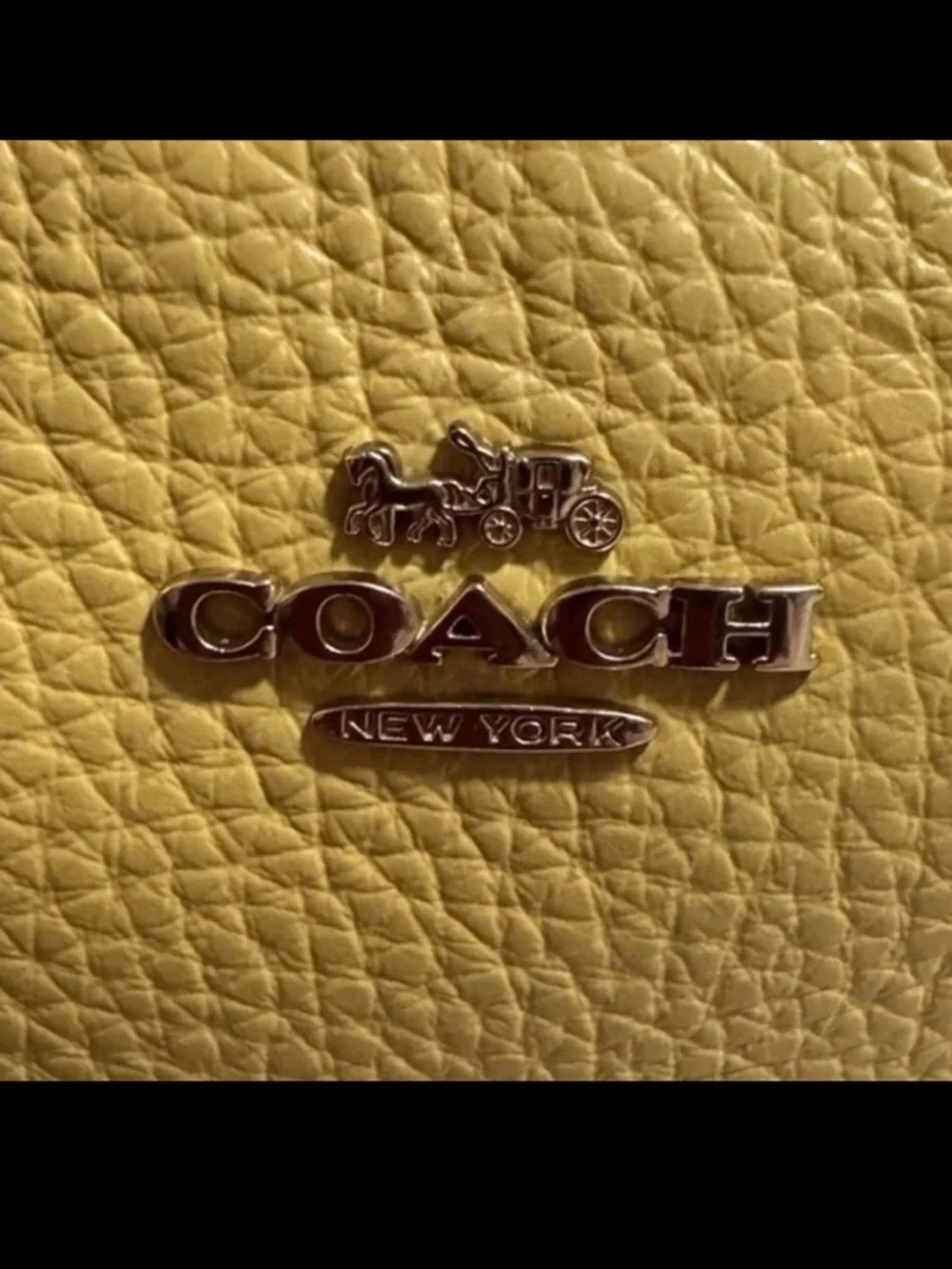 Coach Mini Court Backpack Yellow Pebbled Leather Gold Hardware Black Straps - Picture 2 of 6
